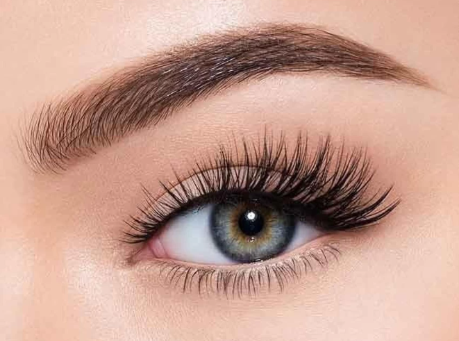 Hybrid Lashes